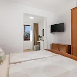 بيت ضيافة Deskovic Mošćenička Draga