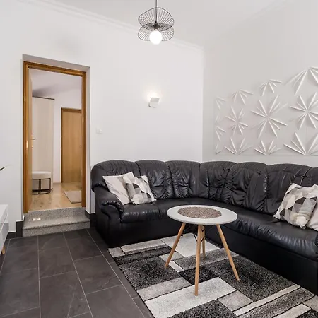 Deskovic ゲストハウス Mošćenička Draga