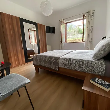 Deskovic ゲストハウス 3*