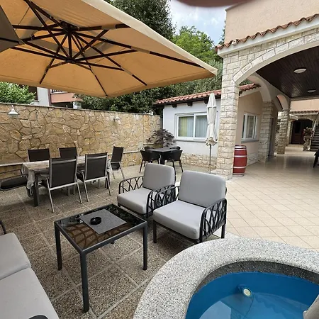 Deskovic 3* Mošćenička Draga