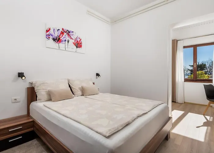 Deskovic 3* Mošćenička Draga